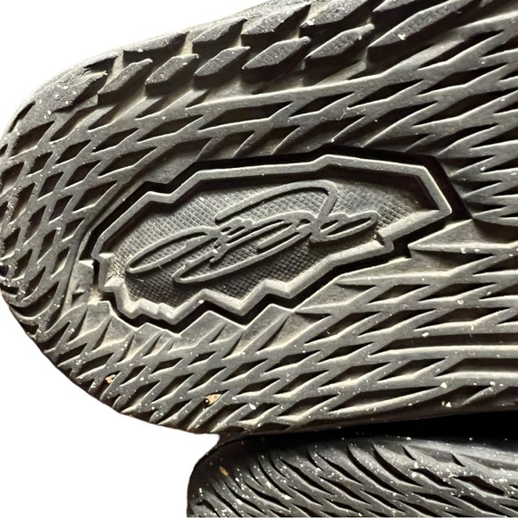 Nike LeBron XVII Auto (TDV) Super Vroom Toddler Sneaker - Picture 8 of 9